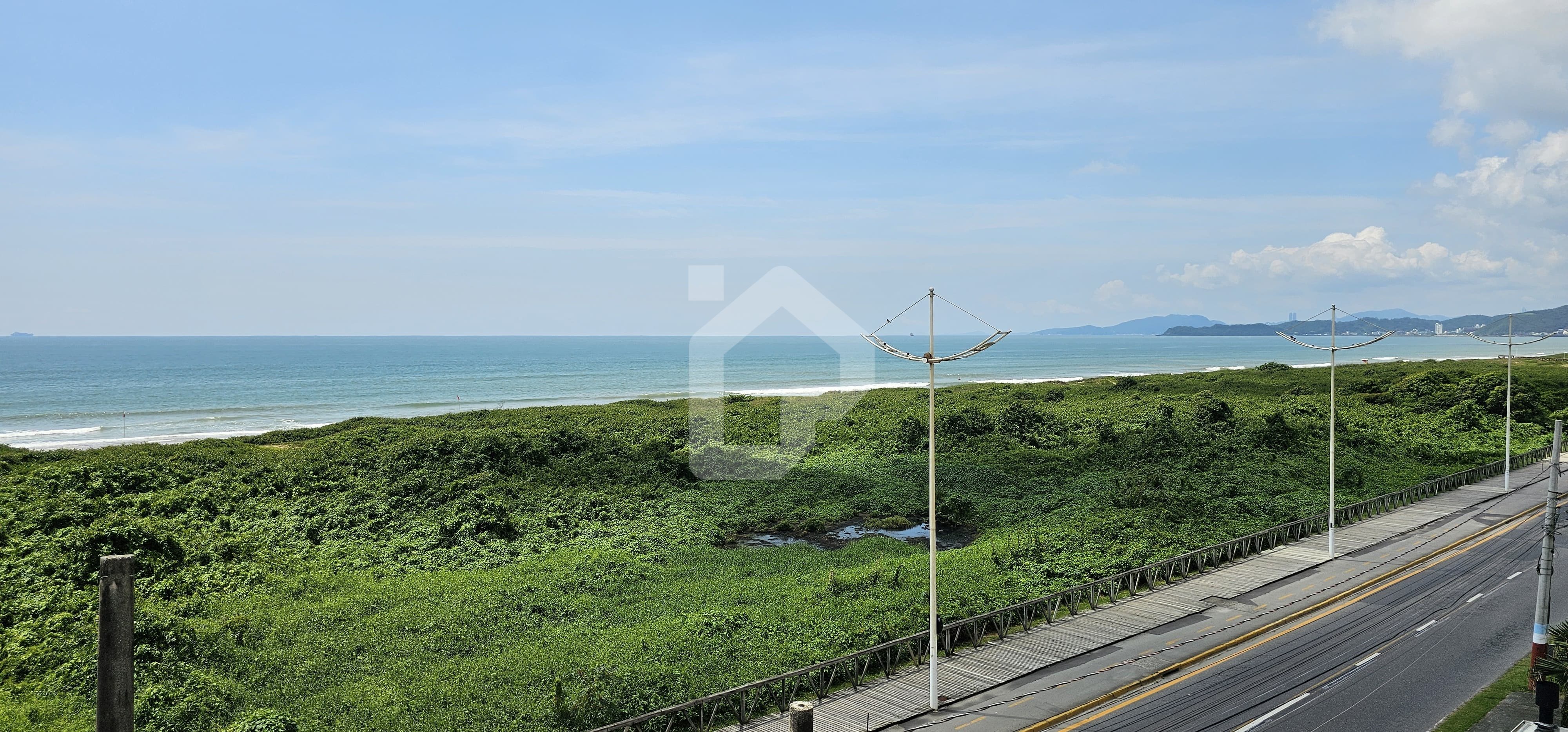 TRIPLEX FRENTE MAR - Foto 2