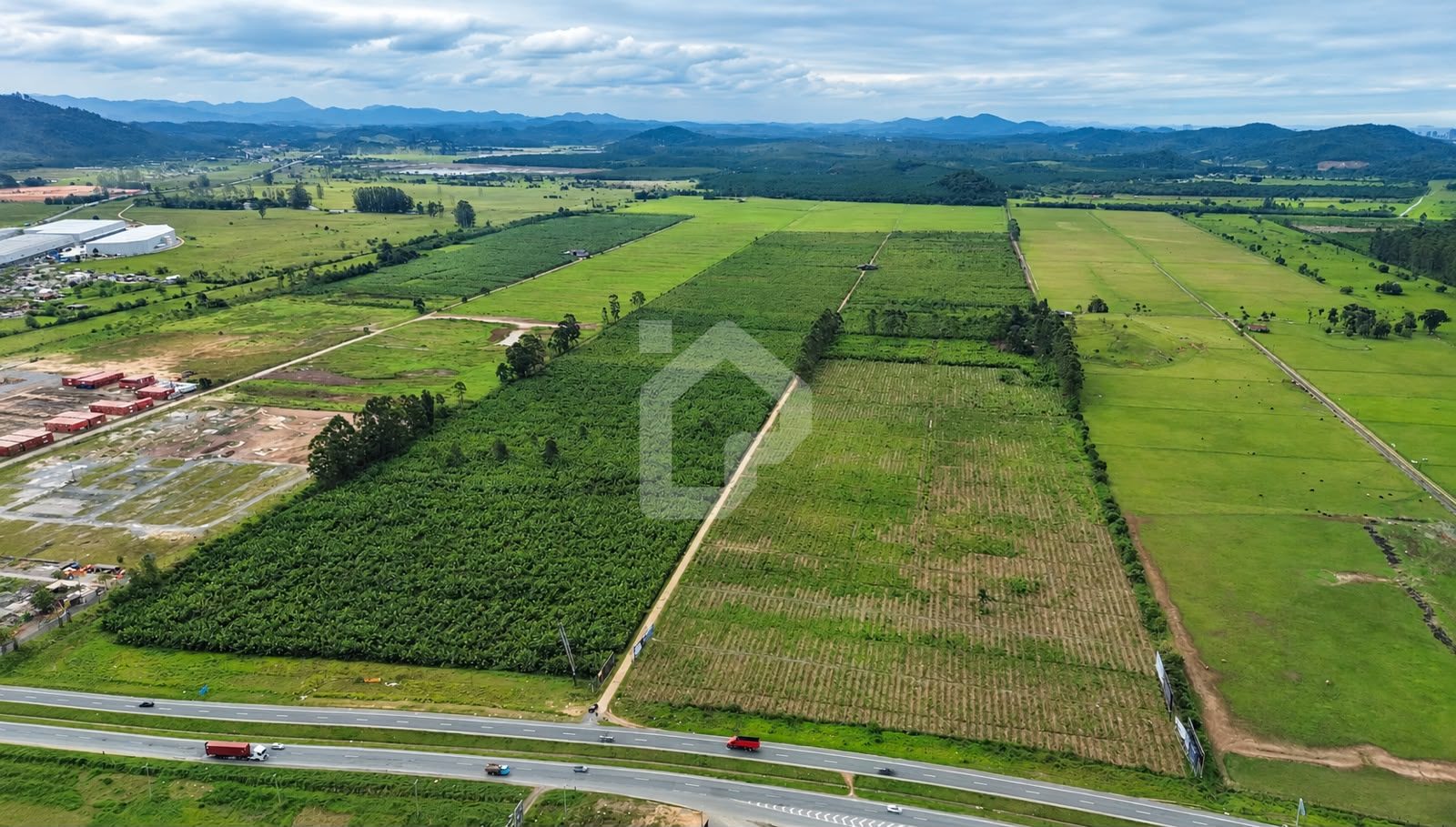 ÁREA BR-470 - Foto 2
